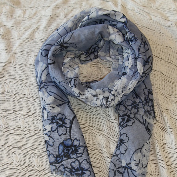 Accessories - floral scarf